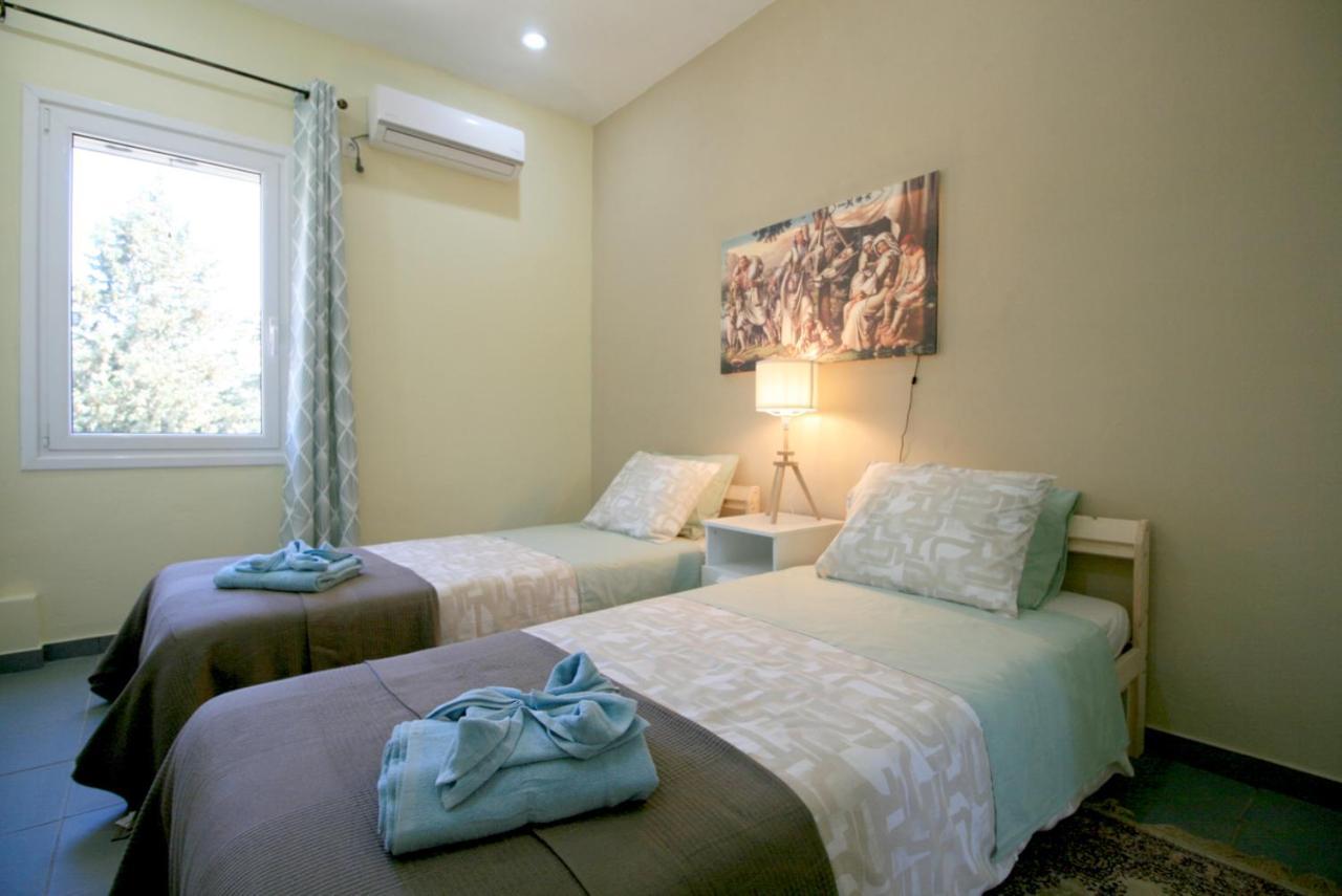 Seaside, Relaxing Family House With Playground! Villa Lavrys 4 Marathi  Eksteriør billede